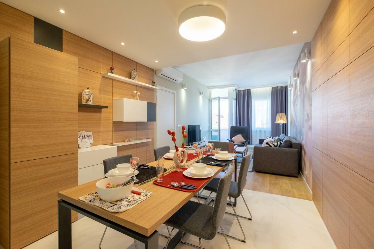 Vitosha Blvd Luxury 2-bedroom, 2-bathroom With Balcony Appartement *